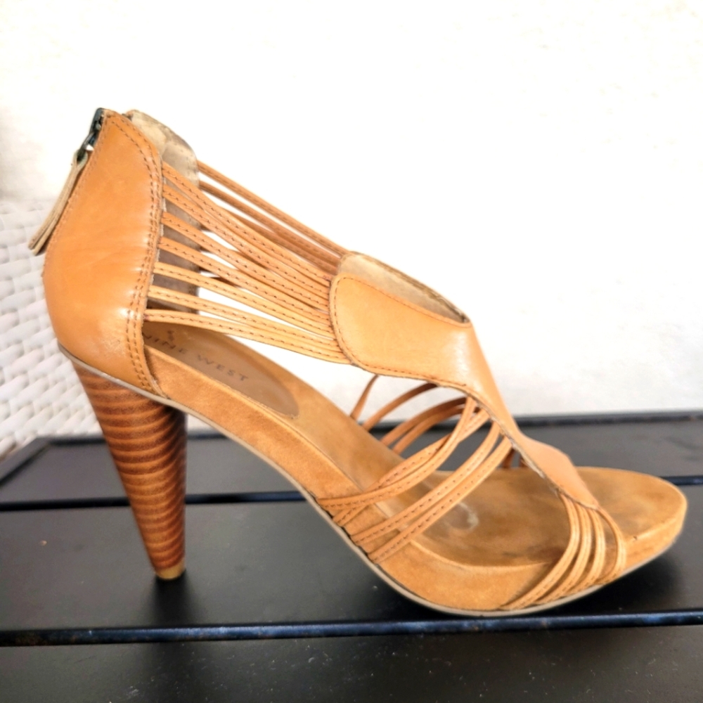 Nine West, Tan, heel size 7